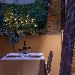 Luxury In The Center I Private Patio & Kitchen Bologna